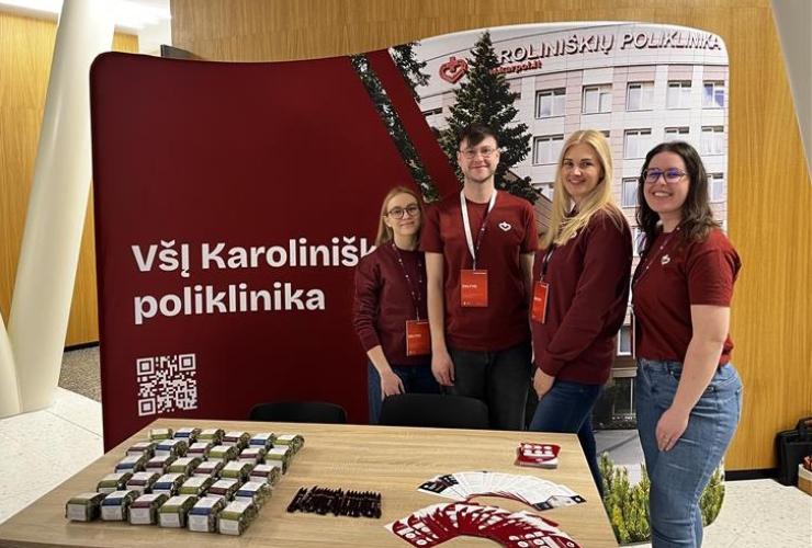 Karoliniškių poliklinikos kolektyvas VU Medicinos fakulteto kontaktų mugėje 2026