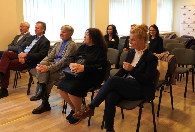 Poliklinikoje lankėsi Vilniaus miesto savivaldybės Sveikatos ir sporto reikalų komitetas 